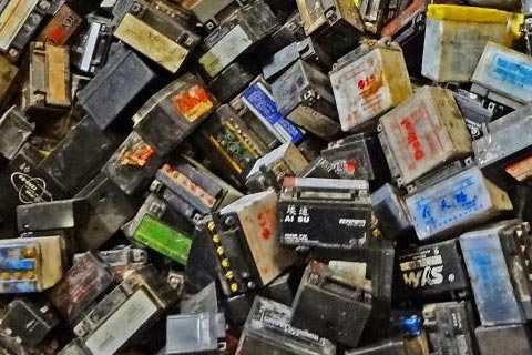 电池回收图片_废旧电瓶多少钱回收_废旧电池哪里回收